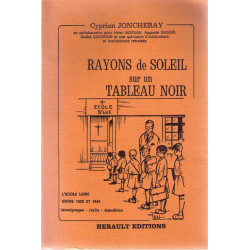 Rayons de soleil sur un tableau noir