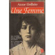 Une femme