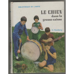Le chien dans la grosse caisse. Illustrations de M. Barcillon....