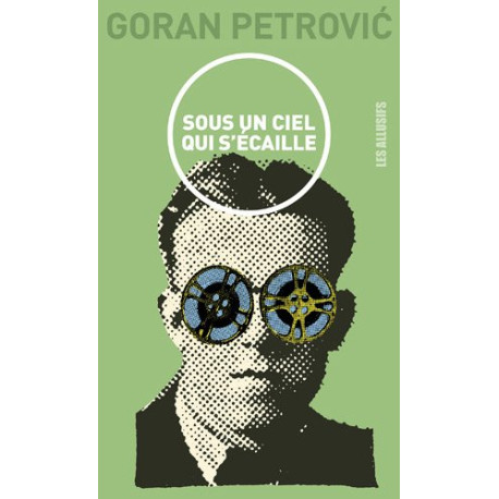 Sous un ciel qui s'écaille : Cinéroman