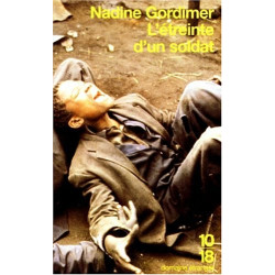 Etreinte d un soldat