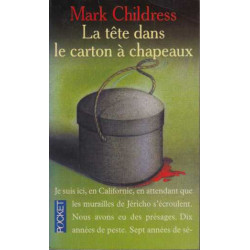La tete dans un carton a chapeau
