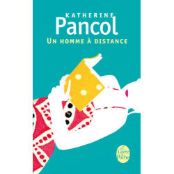 Un homme à distance